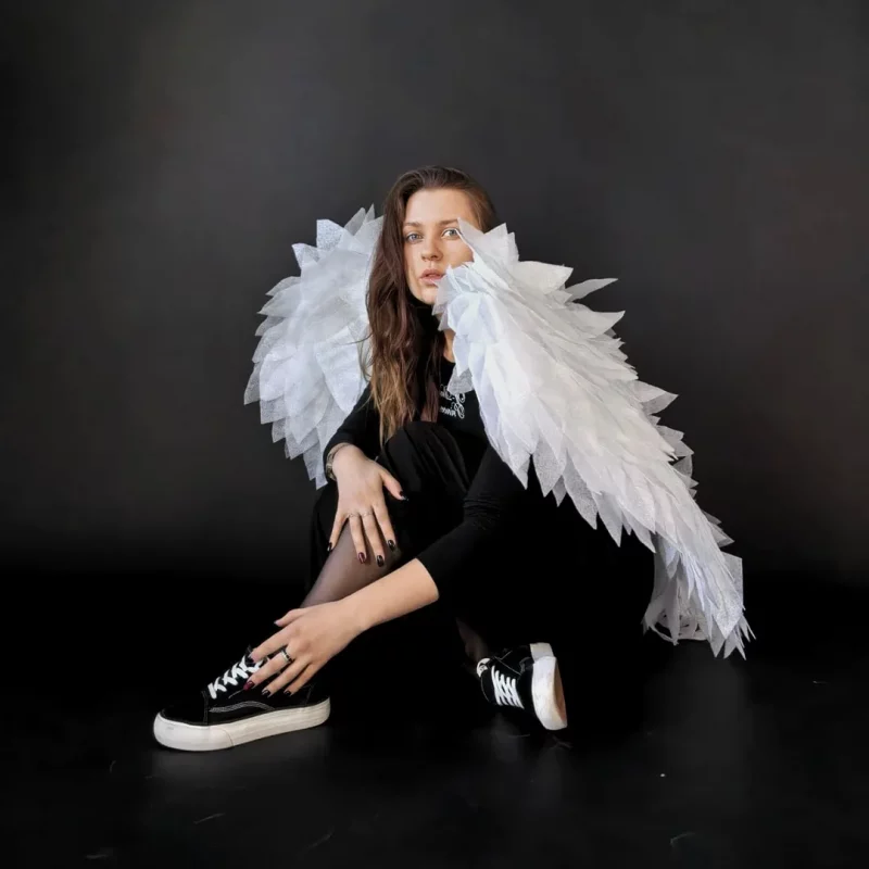 В центре Гродно открылась фотостудия — клиентов завлекают живыми цыплятами  