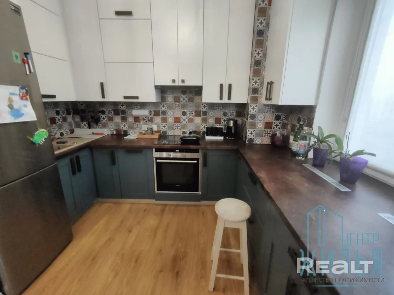 Недвижимость недели: в Гродно продают квартиру на 16 этаже со львом и декоративным камином