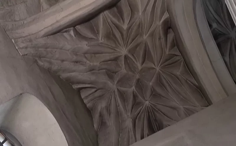 На сводах храма в Мурованке появились трещины: приход ищет спонсоров для работ