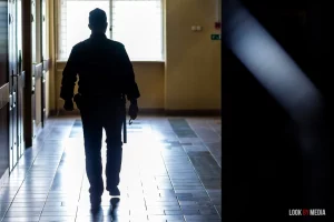 Экс-руководителя Ивьевского БРСМ будут судить по “политической” статье и записали в “террористы” милиция силовики