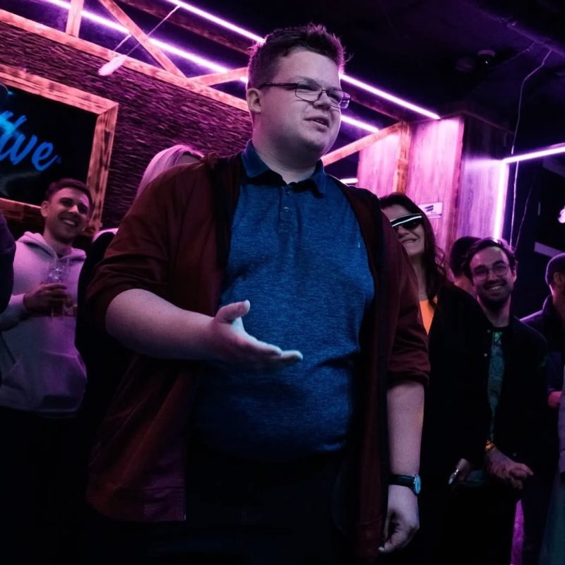 «Я как продавец ночнушек, мне нужны большие бабки». Ролики рэпера из Гродно вирусятся в TikTok 