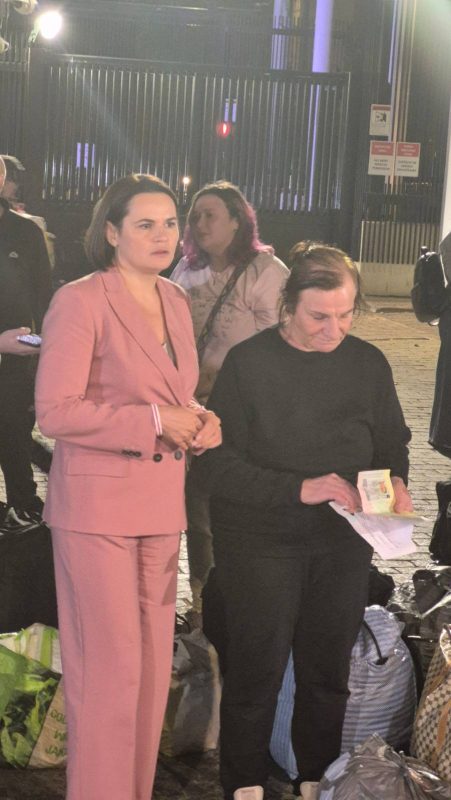 Экс-палітвязні Павел Мажэйка і Галіна Дзербыш прыехалі ў Вільню