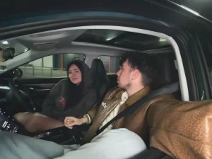 «Миллион я себе не присваивал». Задержанный по делу о мошенничестве блогер рассказал, почему не считает себя виновным Евгения Тарасенко и Михаил Драгун. Фото: instagram.com/jennie.t/