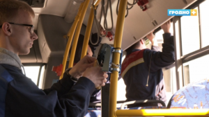 В Гродно заработала система бесконтактной оплаты проезда В Гродно заработала система бесконтактной оплаты проезда