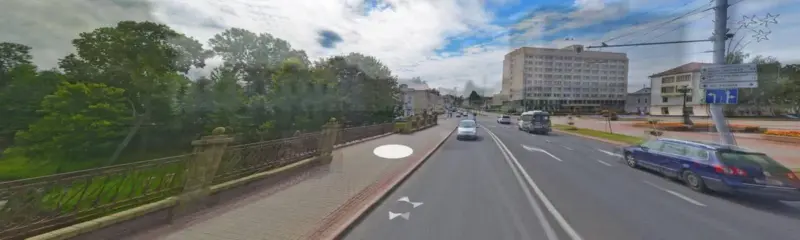 Мост на Дзержинского, который ждет обследование. Фото: Яндекс Карты