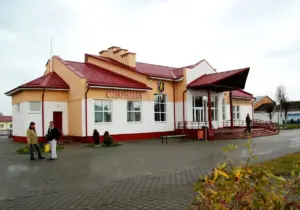 “Это возмутительно и жестоко”. Жители Слонима жалуются, что междугородние маршрутки перестали собирать пассажиров по городу автовокзал слоним