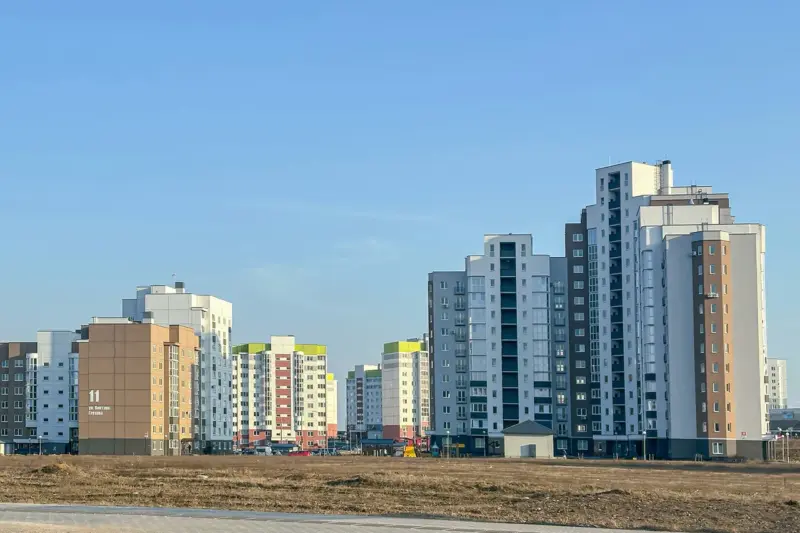 В Гродно самый большой выбор жилья на майские праздники. Сколько стоит снять “однушку” на сутки Микрорайон Грандичи в Гродно. Улица Виктора Глухова