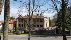 В Новогрудке частично разобрали старинный деревянный монастырь: реконструкция вызывает вопросы Новогрудок монастырь