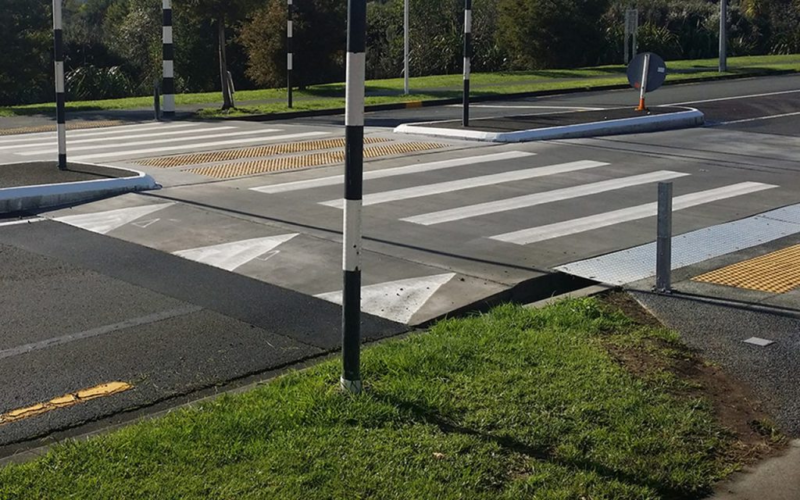 У Гродне паставяць новыя святлафоры і абсталююць прыўзнятыя пераходы