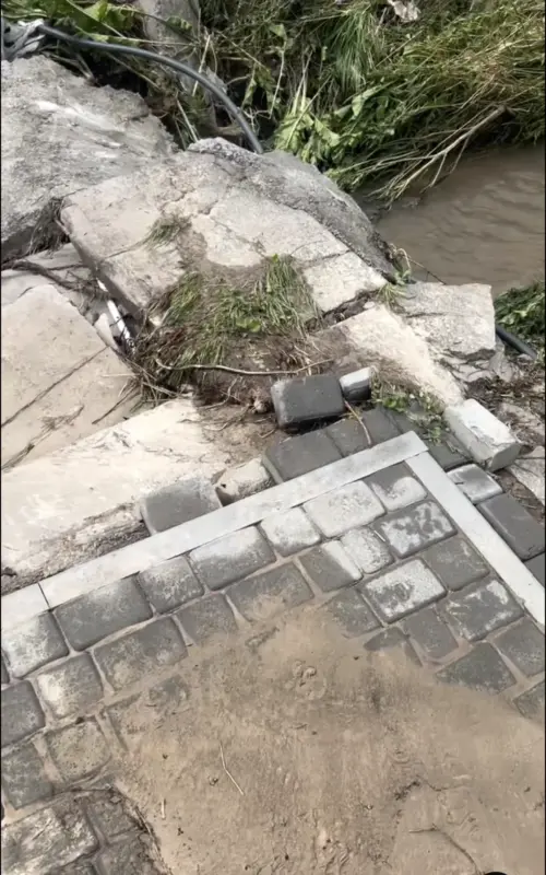 В Гродно продолжают бороться с последствиями ливня: частный сектор пострадал сильнее всего