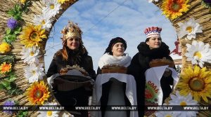 Нават квашаніну і дранікі тут рыхтуюць па-асабліваму. У Адэльску прайшло "Свята млынароў"