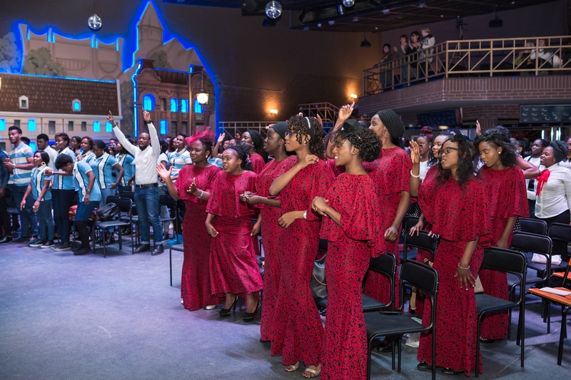 У Моладзевым цэнтры "Гродна" прайшоў фестываль царкоўных спеваў сярод афрыканскіх студэнтаў У Моладзевым цэнтры "Гродна" прайшоў фестываль царкоўных спеваў сярод афрыканскіх студэнтаў