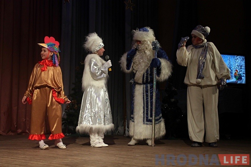 "Дзедам Марозам трэба быць у душы". Як гродзенец стаў навагоднім персанажам "Дзедам Марозам трэба быць у душы". Як гродзенец стаў навагоднім персанажам