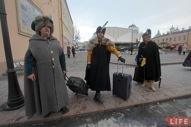 "Баторый - наша агульная гісторыя". Польскія гусары нагадалі гродзенцам пра караля "Баторый - наша агульная гісторыя". Польскія гусары нагадалі гродзенцам пра караля