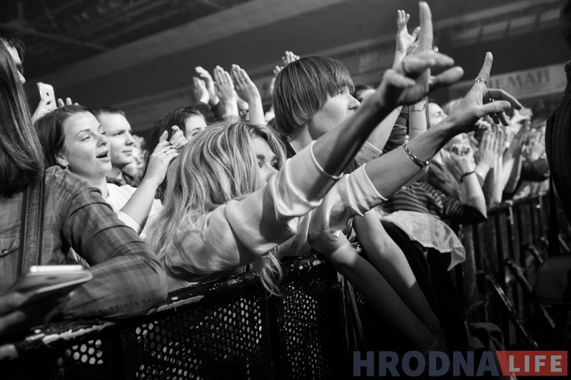 Фотарэпартаж: "Океан Ельзи" выступіў у Гродне з альбомам "Без меж" Фотарэпартаж: "Океан Ельзи" выступіў у Гродне з альбомам "Без меж"