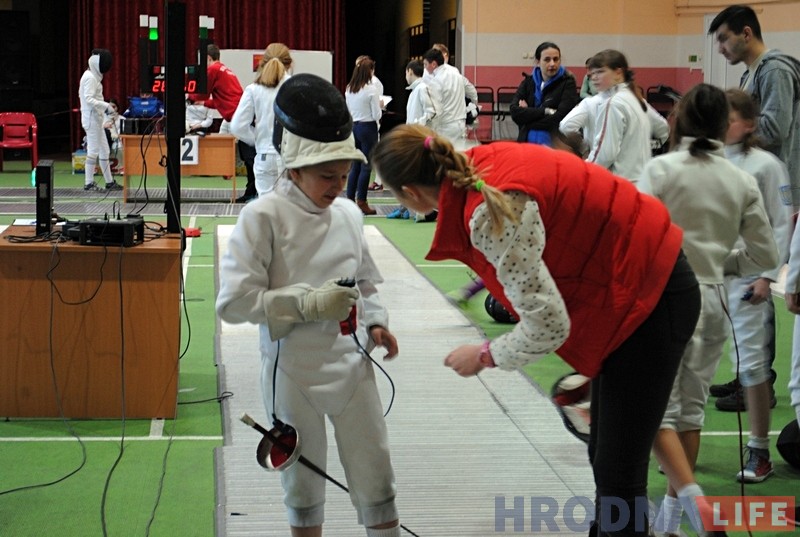 Скрыжаваць шпагі прыехалі ў Гродна прадстаўнікі трох краін Скрыжаваць шпагі прыехалі ў Гродна прадстаўнікі трох краін