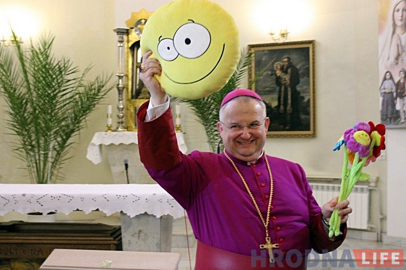 "Тут я ўбачыў рэальнасць каталіцкага касцёла". Апостальскі нунцый пра прыезд у Гродна "Тут я ўбачыў рэальнасць каталіцкага касцёла". Апостальскі нунцый пра прыезд у Гродна