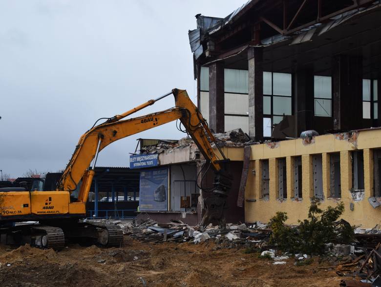 У Беластоку пачалі руйнаванне старога аўтавакзала У Беластоку пачалі руйнаванне старога аўтавакзала