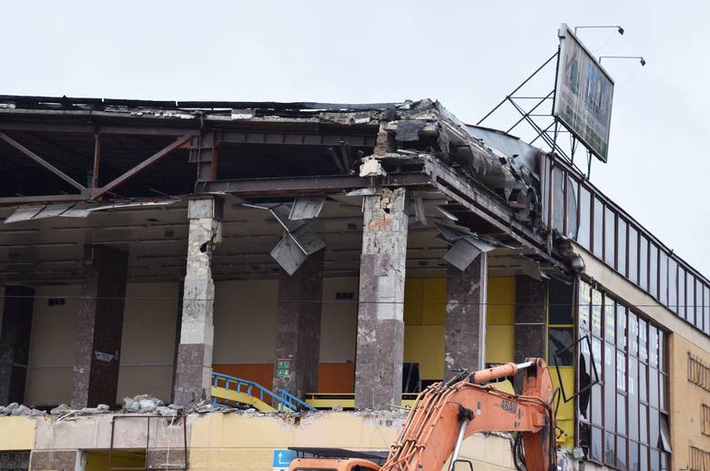 У Беластоку пачалі руйнаванне старога аўтавакзала У Беластоку пачалі руйнаванне старога аўтавакзала