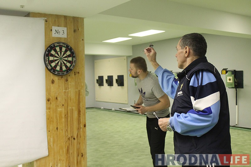 З’явяцца клубы і секцыі. Як у Гродне развіваюць культуру гульні ў дартс