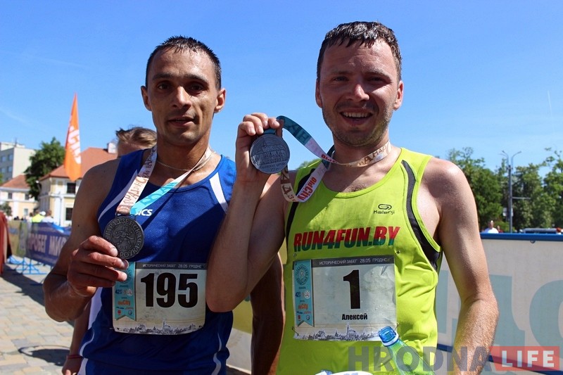 "Траса цяжкая - шмат уздымаў і пякучае сонца". Па вуліцах горада прайшоў забег "Гарадзенская вандроўка" "Траса цяжкая - шмат уздымаў і пякучае сонца". Па вуліцах горада прайшоў забег "Гарадзенская вандроўка"