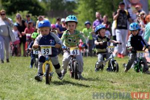 Удзельнікамі першага веласвята ў Гродне сталі гараджане ад 2 да 80 гадоў Удзельнікамі першага веласвята ў Гродне сталі гараджане ад 2 да 80 гадоў