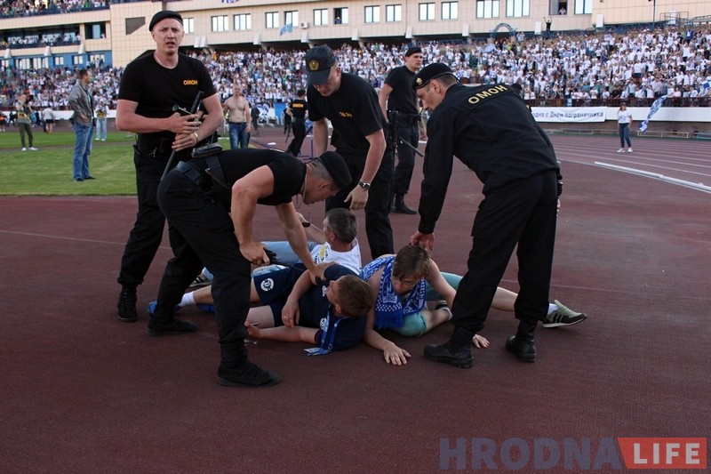 Брэсцкае "Дынама" ў Гродне стала ўладальнікам Кубка Беларусі Брэсцкае "Дынама" ў Гродне стала ўладальнікам Кубка Беларусі