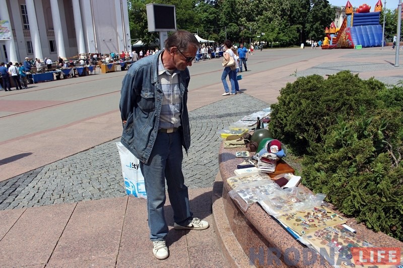 На гродзенскiм кірмашы даўніны пачынаюць выстаўляцца замежнікі На гродзенскiм кірмашы даўніны пачынаюць выстаўляцца замежнікі