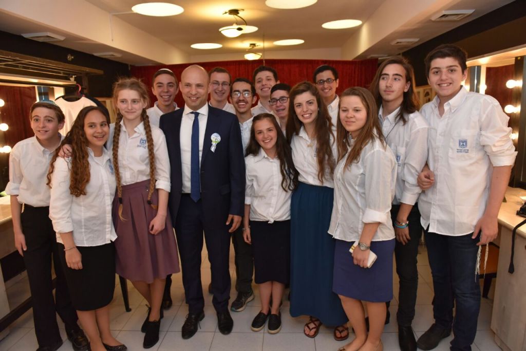 Гродзенка Марыя Шапялевіч заняла трэцяе месца на міжнародным маладзёвым конкурсе знаўцаў Старога Запавету ў Ізраілі