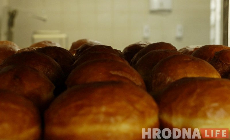 З пылу, з жару і недалёка ад дому. На Дзевятоўцы пачалі прадаваць гарачыя пончыкі