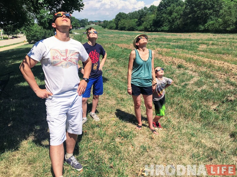 "Пярсцёнак з дыямантам". Гродзенка сфатаграфавала "вялікае амерыканскае зацьменне" "Пярсцёнак з дыямантам". Гродзенка сфатаграфавала "вялікае амерыканскае зацьменне"