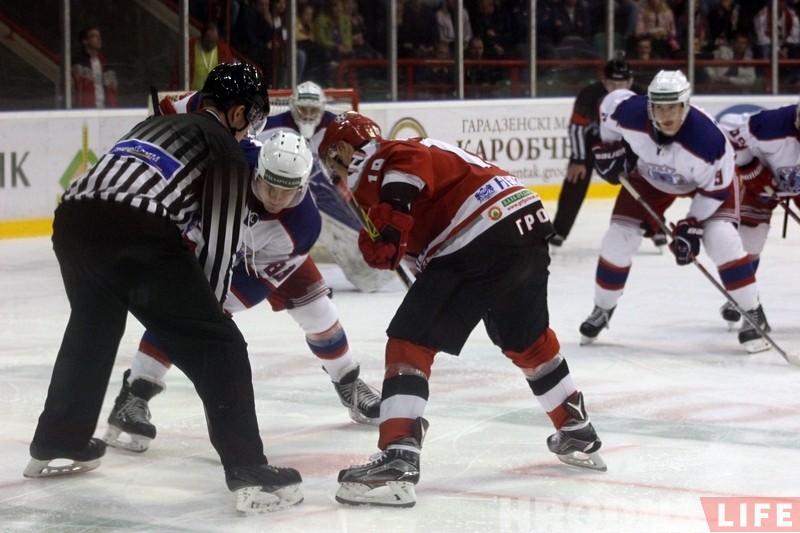 "Нёман" у Гродне прайграў "Юнацтву", але ўсё роўна прайшоў у фінал Кубка Салея "Нёман" у Гродне прайграў "Юнацтву", але ўсё роўна прайшоў у фінал Кубка Салея