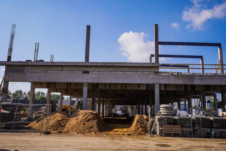 Новы вакзал у Беластоку будуюць у хуткім тэмпе: ён мае быць гатовы ўжо ў лістападзе Новы вакзал у Беластоку будуюць у хуткім тэмпе: ён мае быць гатовы ўжо ў лістападзе