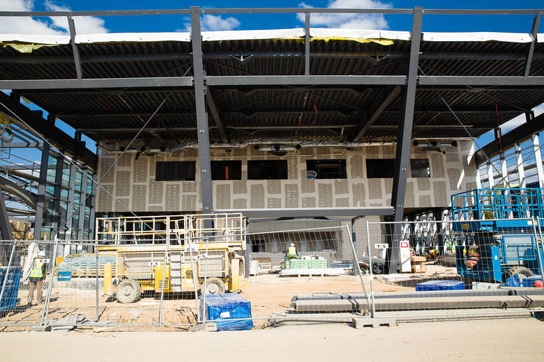 Новы вакзал у Беластоку будуюць у хуткім тэмпе: ён мае быць гатовы ўжо ў лістападзе Новы вакзал у Беластоку будуюць у хуткім тэмпе: ён мае быць гатовы ўжо ў лістападзе