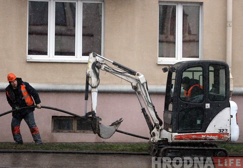 Холадна і мокры снег: апошні дзень восені 2017 у Гродне Холадна і мокры снег: апошні дзень восені 2017 у Гродне