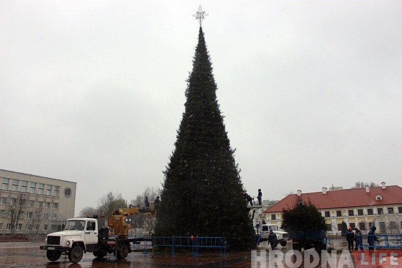 Холадна і мокры снег: апошні дзень восені 2017 у Гродне Холадна і мокры снег: апошні дзень восені 2017 у Гродне