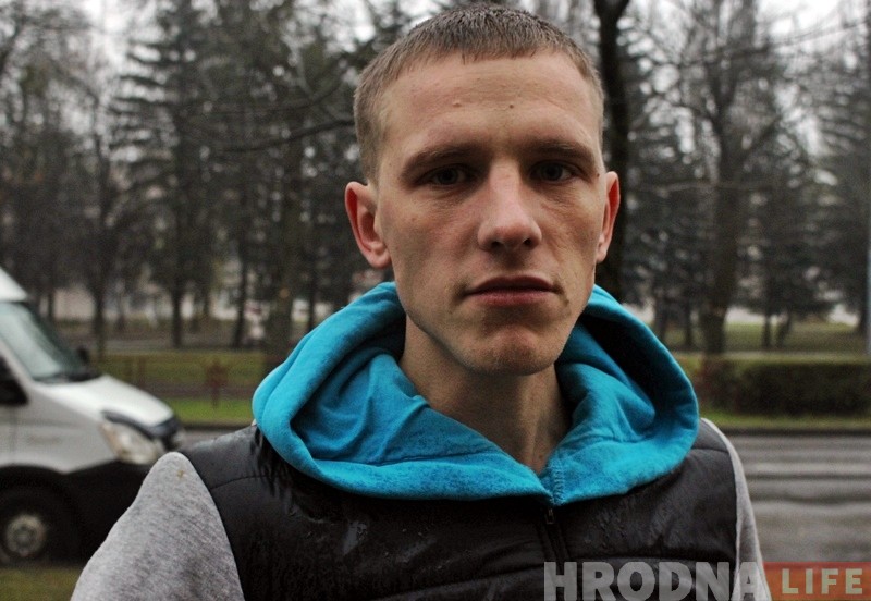 Бяспечна, але нязручна: пешаходы і кіроўцы пра закрыццё нерэгуляванага перахода на Горкага