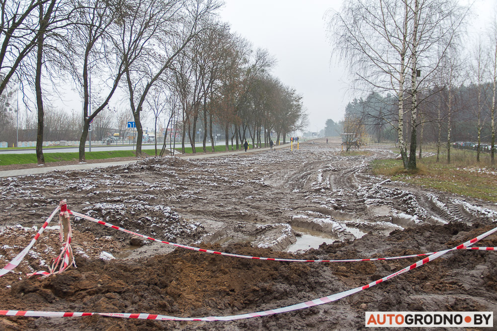 “Паглядзіце, што тут адбываецца”. Індурскую шашу аднавілі, а прылеглыя тэрыторыі?