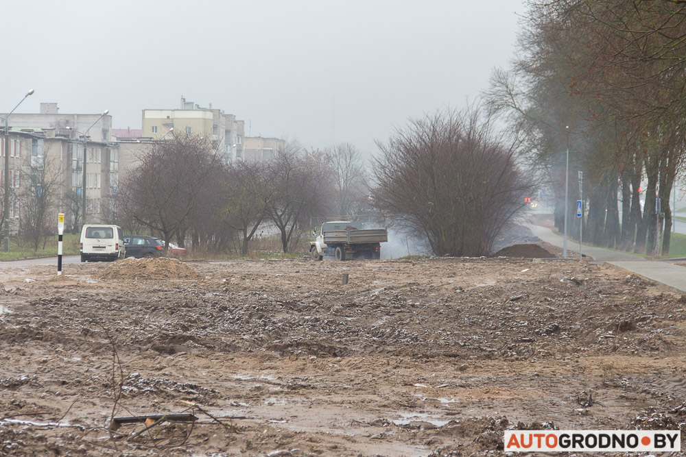 “Паглядзіце, што тут адбываецца”. Індурскую шашу аднавілі, а прылеглыя тэрыторыі?
