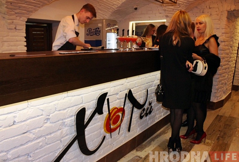 У цэнтры Гродна на месцы «Чабурэчнай» адкрылася кафэ «Хотей». Для першых кліентаў - зніжкі