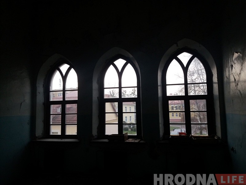 Таямнічы «Дом масонаў» у цэнтры Гродна: фотарэпартаж са старога будынка, які мала хто бачыў знутры Таямнічы «Дом масонаў» у цэнтры Гродна: фотарэпартаж са старога будынка, які мала хто бачыў знутры