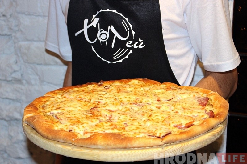 У цэнтры Гродна на месцы «Чабурэчнай» адкрылася кафэ «Хотей». Для першых кліентаў - зніжкі