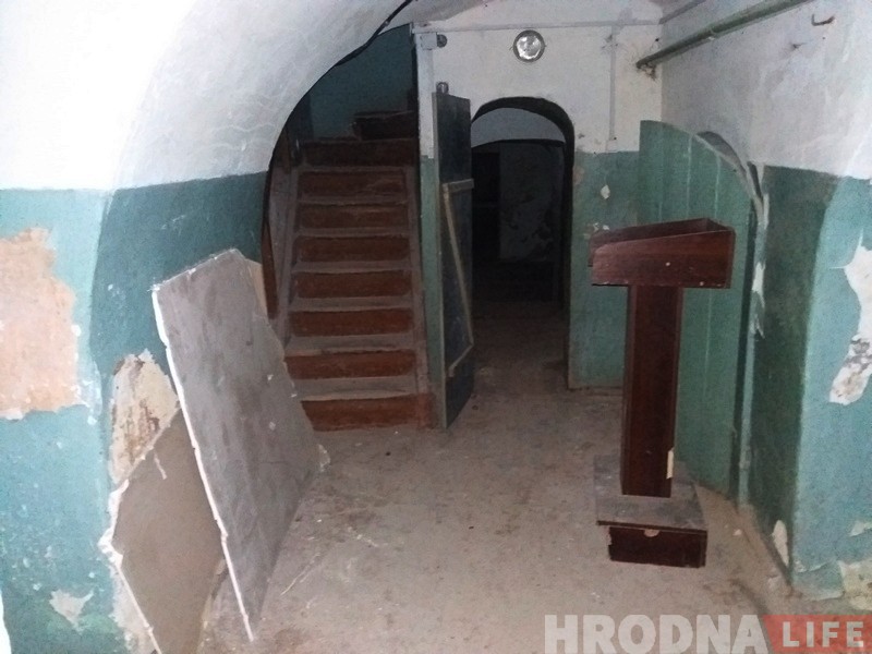 Таямнічы «Дом масонаў» у цэнтры Гродна: фотарэпартаж са старога будынка, які мала хто бачыў знутры