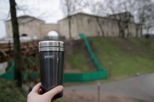 “Іду туды, дзе наліваюць”. Дзе ў цэнтры Гродна адшукаць экасяброўскія кавярні?