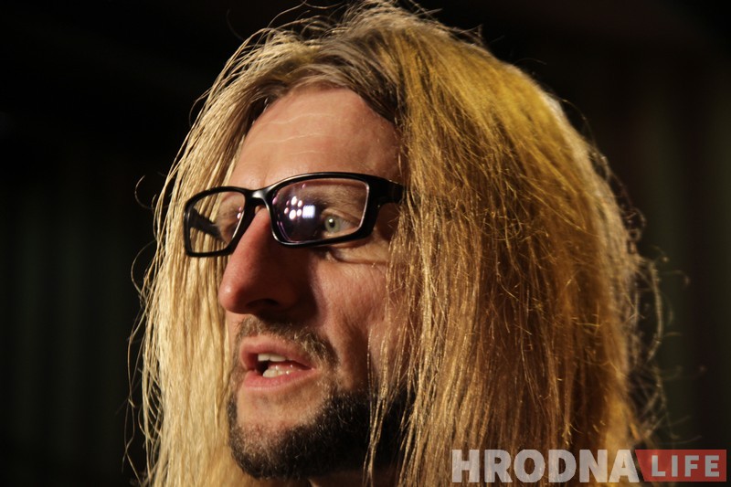 «Няма розніцы, для каго граць». Лешэк Можджар выйшаў басанож, а Кірыл Кедук зрабіў заўвагу слухачам