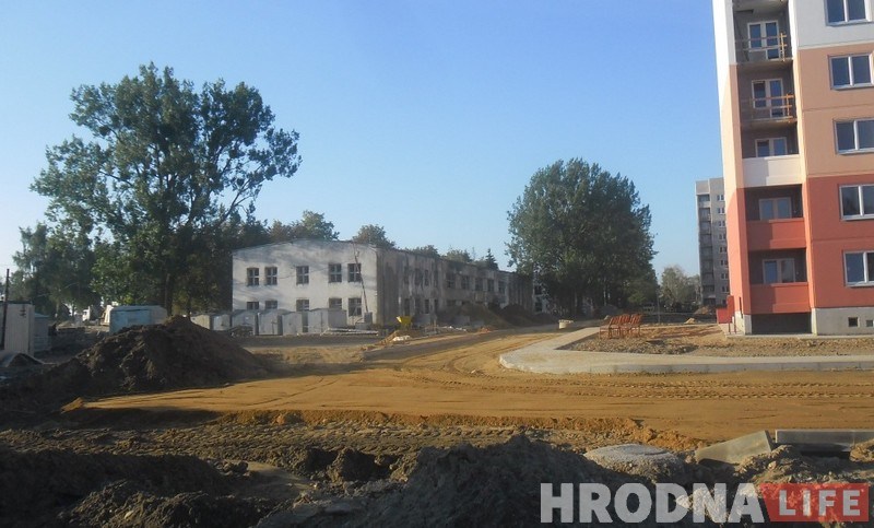 Глядзіце, як могуць змяніцца польскія казармы на Пралетарскай