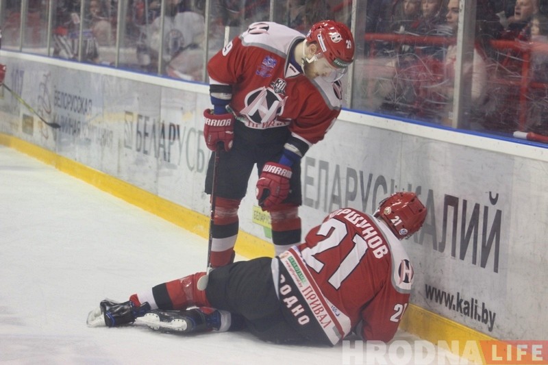 "Нёман" прайграў і даў магчымасць "Юнацтву" зраўняць лік у серыі "Нёман" прайграў і даў магчымасць "Юнацтву" зраўняць лік у серыі