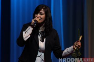 Песню-матыватар хакейнага "Нёмана" ўпершыню выканалі ўжывую перад гродзенцамі Песню-матыватар хакейнага "Нёмана" ўпершыню выканалі ўжывую перад гродзенцамі