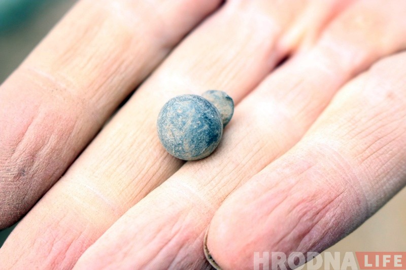 Што знаходзяць у цэнтры Гродна падчас земляных работ Што знаходзяць у цэнтры Гродна падчас земляных работ