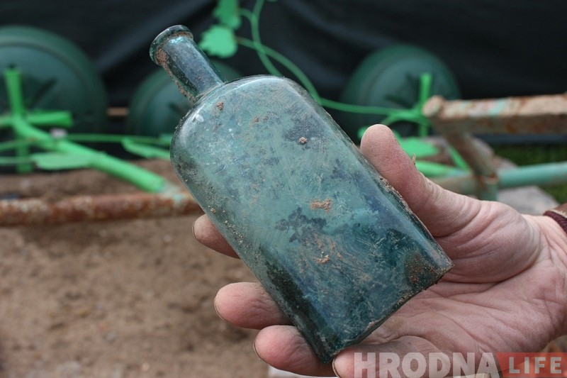 Што знаходзяць у цэнтры Гродна падчас земляных работ Што знаходзяць у цэнтры Гродна падчас земляных работ